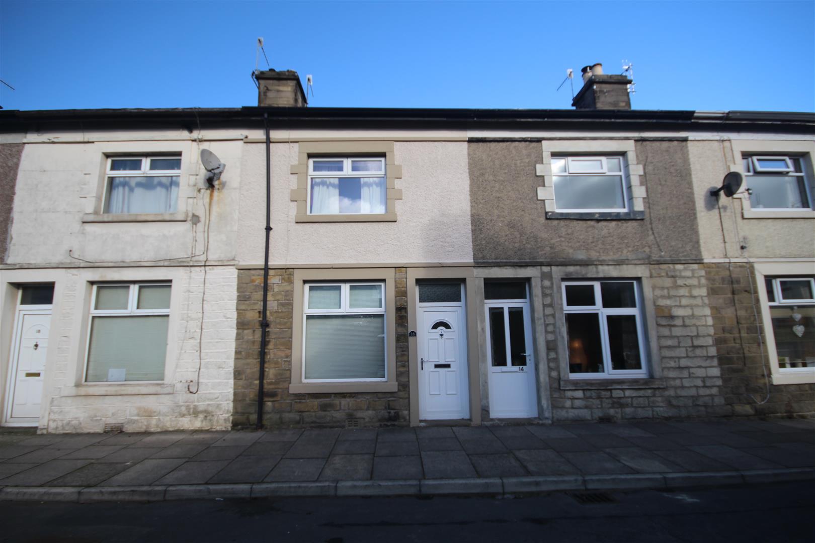 2 bedroom terraced house SSTC in Barnoldswick - IMG_9843.jpg
